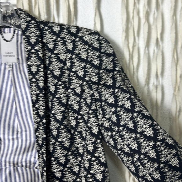 Robert Rodriguez Black and Cream Floral Stamp Tux Inspired Blazer Size 4 - Picture 4 of 12